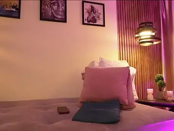 Stripchat Nude Webcam of Chloe_Cherry21