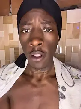 Stripchat Free Porn Cam of TheblAck0216