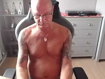 Stripchat Live Sex Cam of kellysomerset
