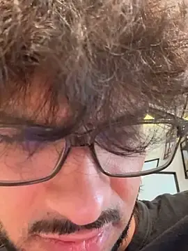 Stripchat Watch Live Sex Cams of Gipsyboysteve