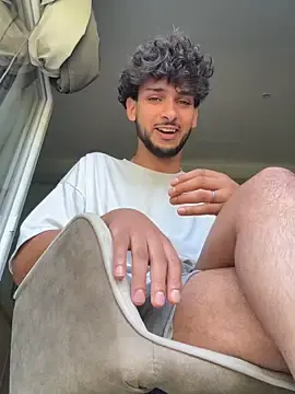 Stripchat Live Sex Cam of Gipsyboysteve