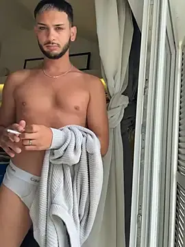 Stripchat Free Porn Cam of Gipsyboysteve