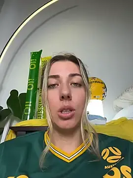 Stripchat Nude Webcam of Aussielulu