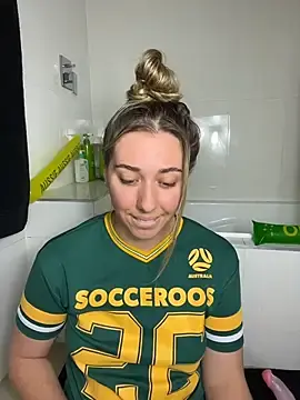 Stripchat Adult Webcam of Aussielulu