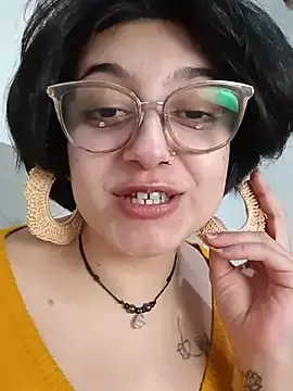 Stripchat Live Sex Cam of ConeNella