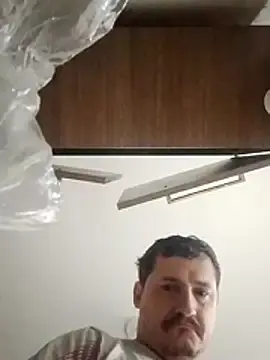 Stripchat Live Porn of Rob39anos