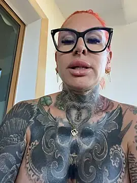 Stripchat Best Webcam of CatCoxx