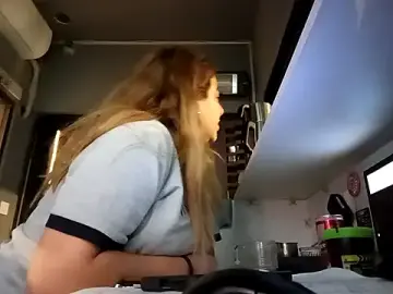 Stripchat Free Porn Cam of Werderwerememm