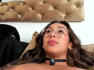 Stripchat Adult Webcam of AmelyaMann