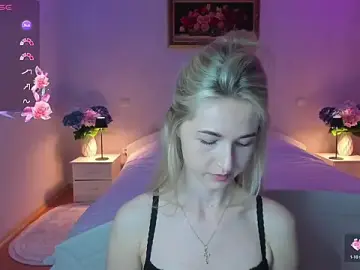 Stripchat Live Sex Cam of Julie_Blaze