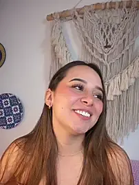 Stripchat Sex Cam of Naughty_hanna1