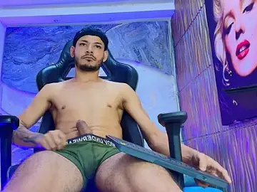 Stripchat Watch Live Sex Cams of Sexy_Boy203