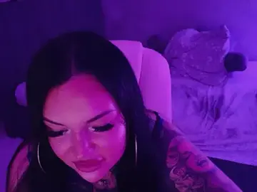 Stripchat Adult Video Chat of _MelinaCurves_