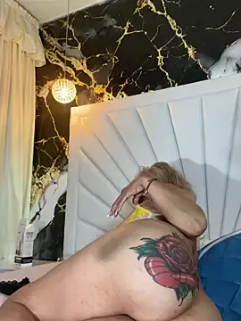 Stripchat Free Live Porn of scarlett_sexx69