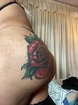 Stripchat Free Live Porn of scarlett_sexx69