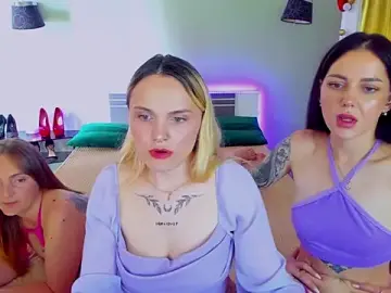 Stripchat Watch Live Sex Cams of MagicEyess