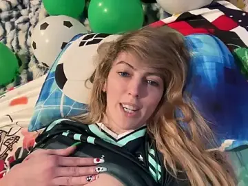 Stripchat Best live sex cam show of CelestialRuby