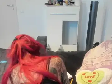 Stripchat Best Webcam of tamarapervert