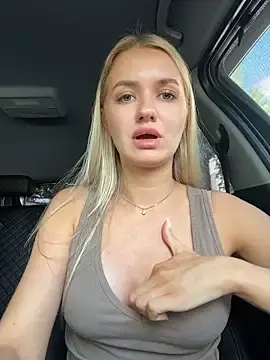 Stripchat Free Porn Cam of Devill_Angel_