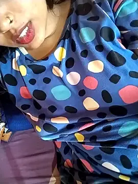 Stripchat Sex Cam of Sexy_Divya__