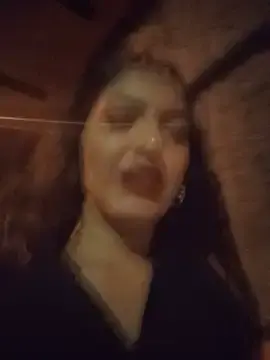 Stripchat Live Sex Cam of SiennaBlaze3