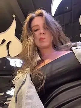 Stripchat Free Live Porn of Ttixmila