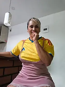 Stripchat Nude Webcam of shelby_kutter
