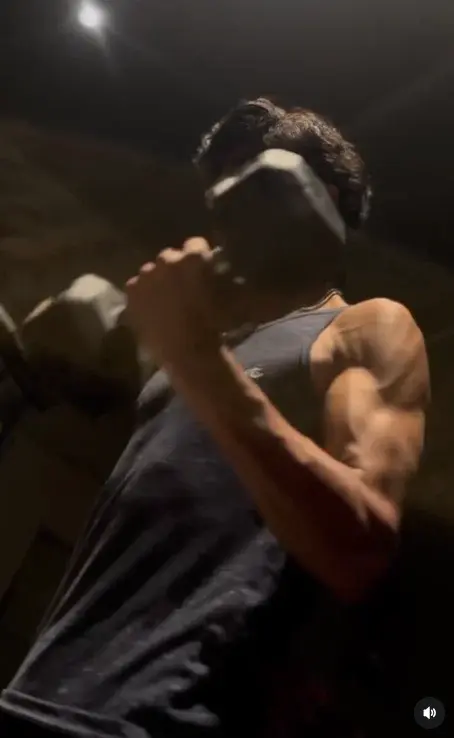 Muscle_daddy_