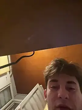 Stripchat Live Porn of Cestmoi84