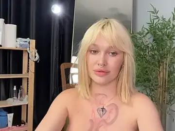 Stripchat Private Sex Chat of Golden_Aline