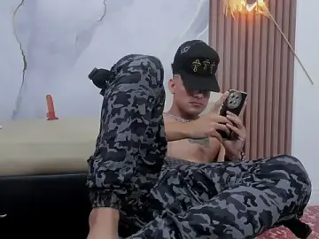 Stripchat Adult Webcams of STEVEN_OS