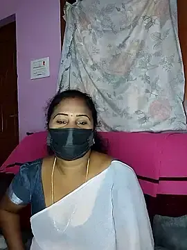 Stripchat Free Live Porn of Tamil_devagi