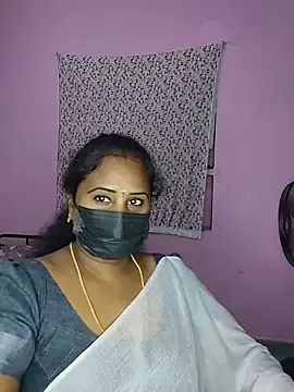 Stripchat Live Sex of Tamil_devagi