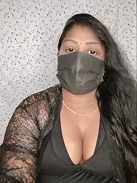 Stripchat Nude Webcam of Tamil_Romantic_Saro