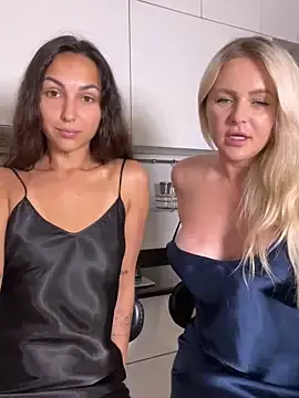 Stripchat Free Live Porn of Keep_us_wild