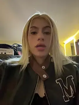 Stripchat Free Porn Cam of Lia-firee