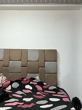 Stripchat Free Porn Cam of RsellAmb