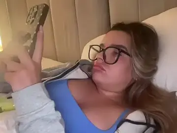 Stripchat Watch Live Sex Cams of maisiesmithx