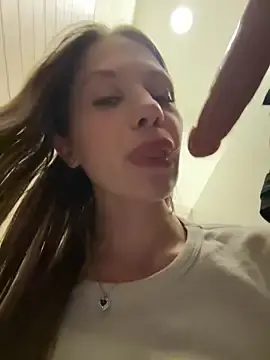 Stripchat Watch Live Sex Cams of Olivia_Jemison