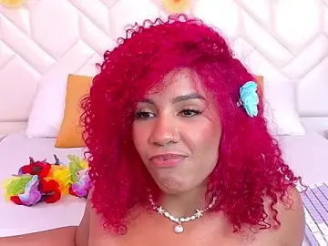 Stripchat Live Sex Cam of RubyRossel