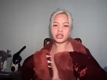 Stripchat Adult Webcam of Tina_Slick