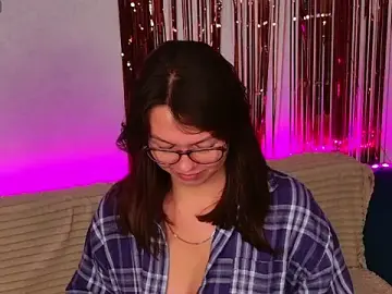 Stripchat Best Webcam of EllaCanny