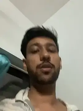 Stripchat Free Porn Cam of Theguyat12am