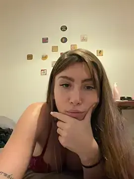 Stripchat Adult Webcams of perrine_offf