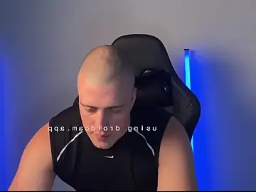 Stripchat Sex Cam of Bigbaald