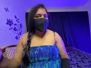 Stripchat Live Sex Cam of LouleyRani_