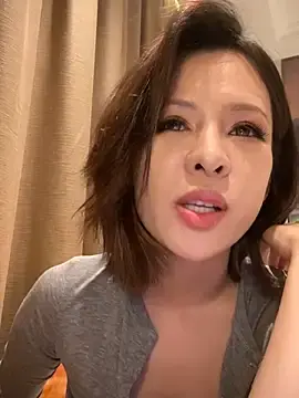 Stripchat Live Sex Cam of Sunflower-77