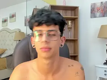 Stripchat Free Porn Cam of Ibratxandy