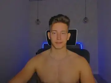 Stripchat Sex Chat of find0m_master