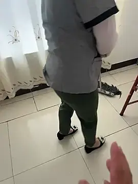Stripchat Free Porn Cam of gaojujiang_8
